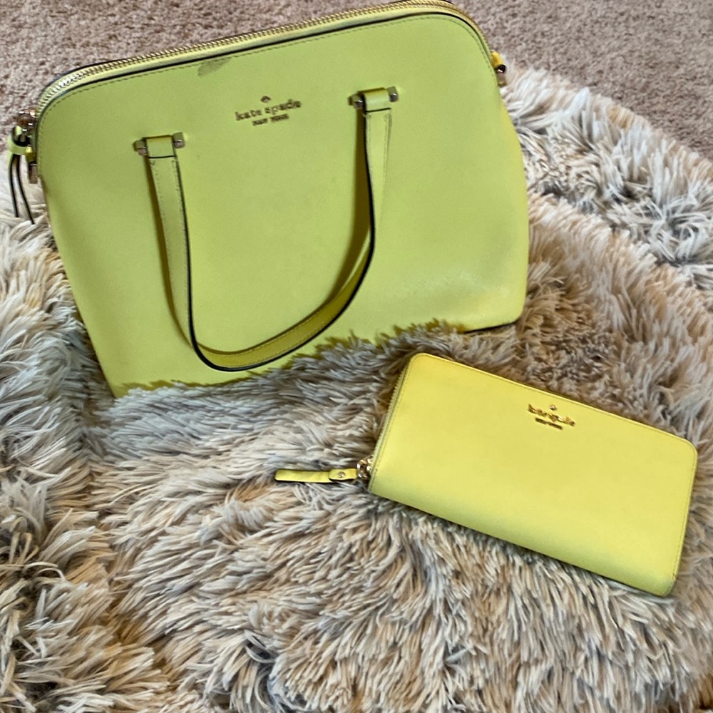 Kate Spade Matching Purse and Wallet - Picture 2 of 2
